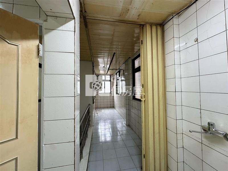 ▲新加坡邊間1樓房屋室內格局與周邊環境