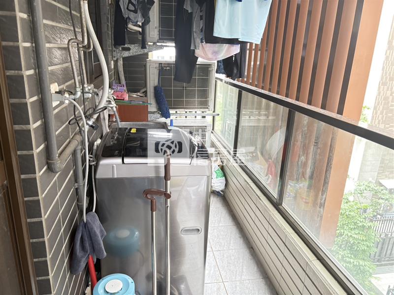 【奔馳】機捷.A10綻優質三房車房屋室內格局與周邊環境