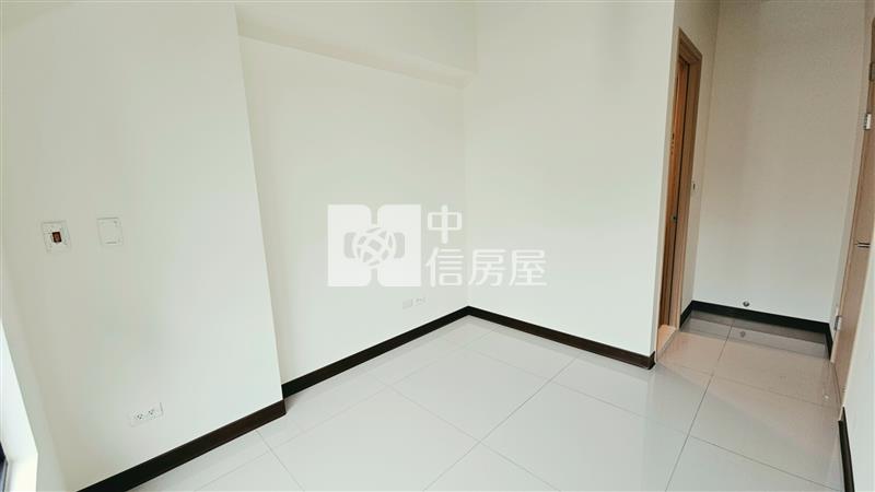 專任 青埔A-18 遠雄仰森 全新三房車房屋室內格局與周邊環境