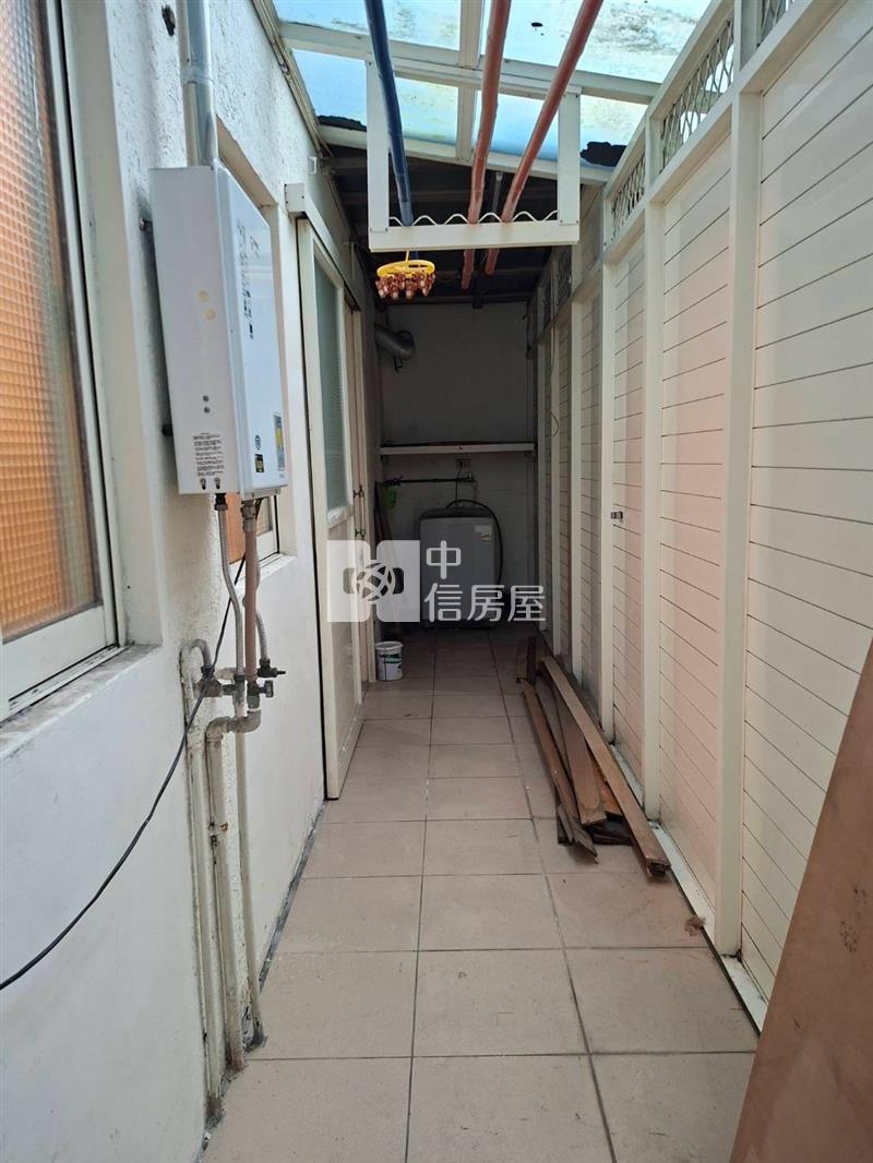 中壢皇家庭園免爬梯、大空間、附車位自住首選房屋室內格局與周邊環境