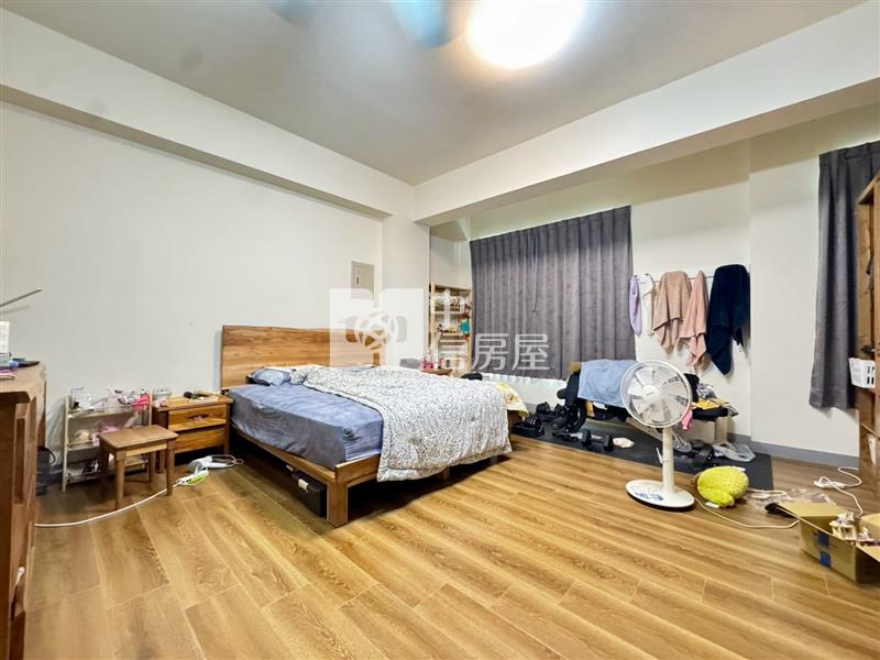 草屯富林君心震後別墅房屋室內格局與周邊環境
