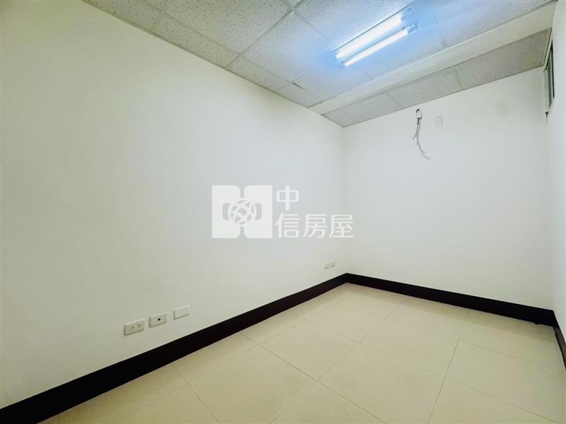 照南學區整新透天房屋室內格局與周邊環境