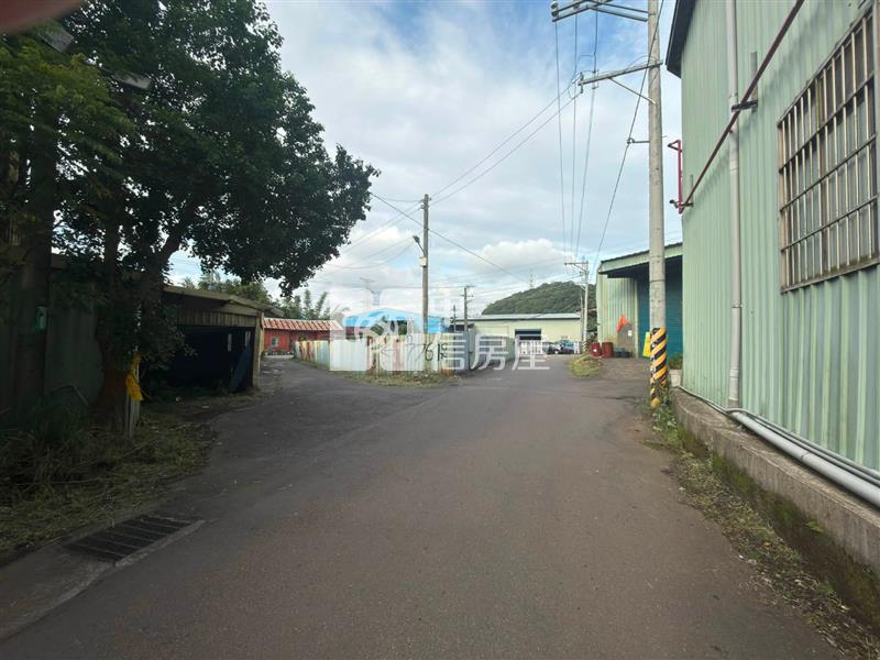 129專任林口特定區計畫正振興路土地房屋室內格局與周邊環境