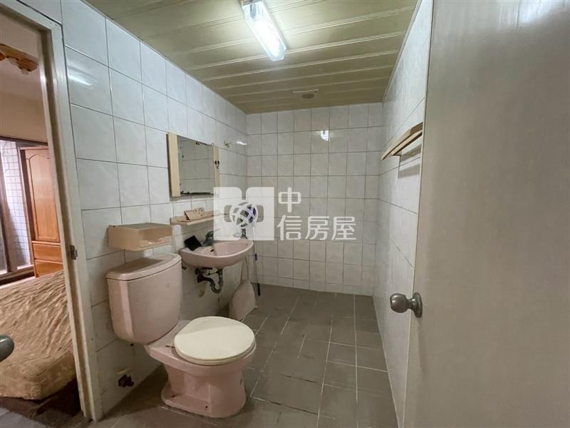 漢威華廈7米寬雙店面樓店房屋室內格局與周邊環境