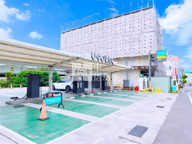 🍎近南紡百貨大路大面寬顯眼黃金店地房屋室內格局與周邊環境