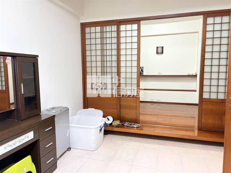 湖美街地45坪雙車墅房屋室內格局與周邊環境