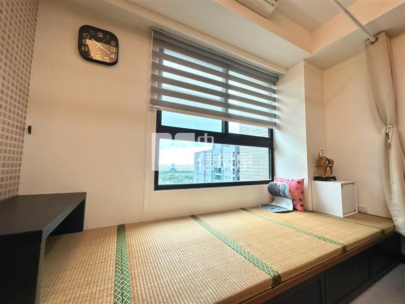 新杜拜大2房視野戶房屋室內格局與周邊環境