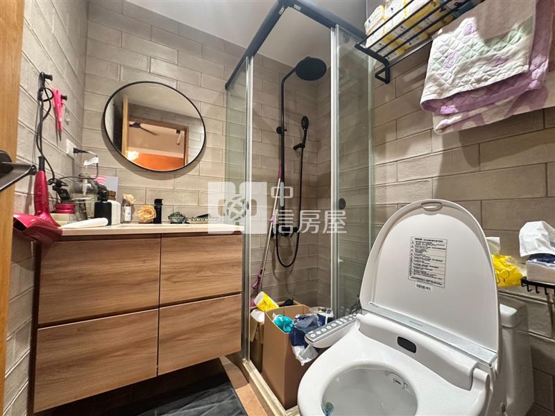 過嶺-名馳雋朗2期1樓店住房屋室內格局與周邊環境