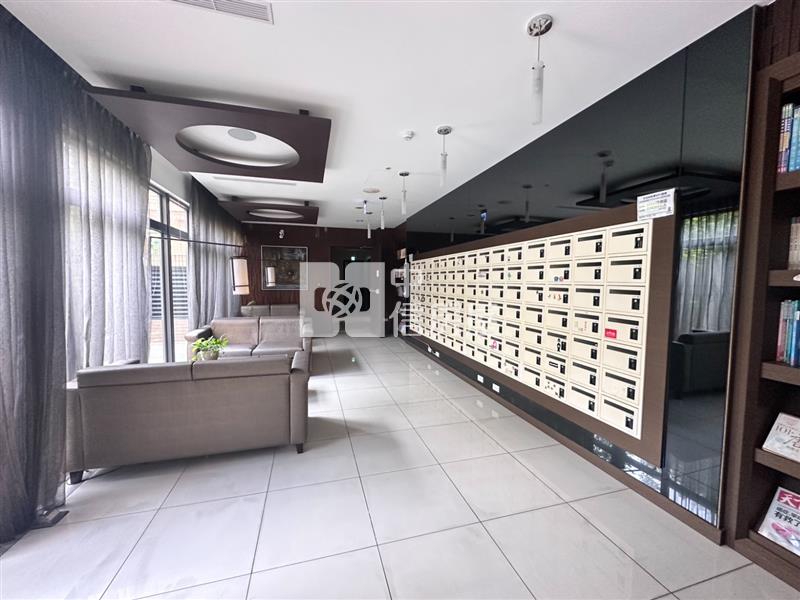 過嶺-名馳雋朗2期1樓店住房屋室內格局與周邊環境