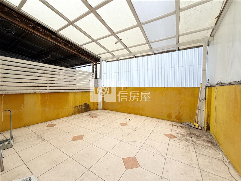 五期公益商圈前院透天房屋室內格局與周邊環境