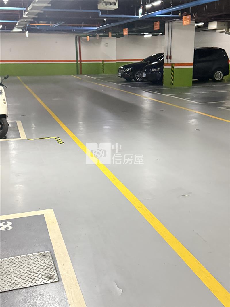 統領百貨旁*優質電梯2房車房屋室內格局與周邊環境