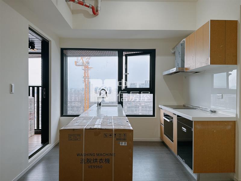 【安家】中路鉑克棶城市景觀三房車房屋室內格局與周邊環境