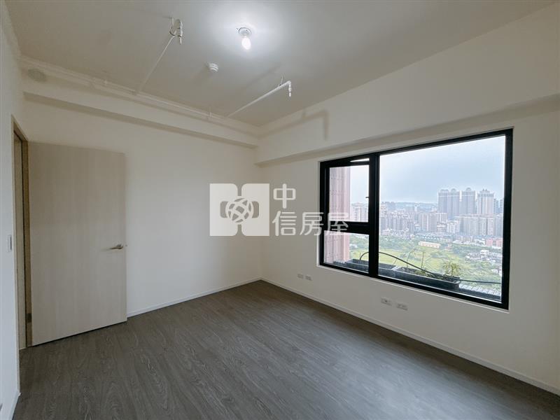 【安家】中路鉑克棶城市景觀三房車房屋室內格局與周邊環境
