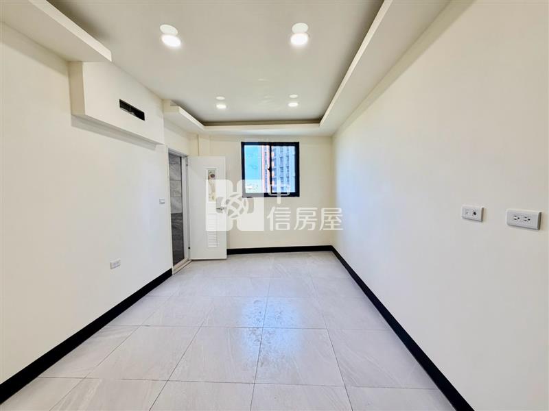 鑫聖中信-金陵路三段整新美透天房屋室內格局與周邊環境