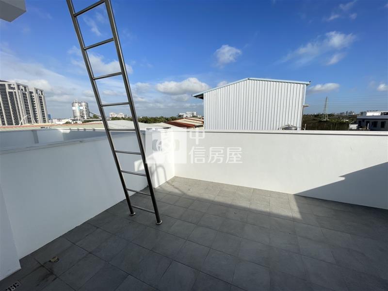 岡山超值全新雙車電梯別墅A5房屋室內格局與周邊環境