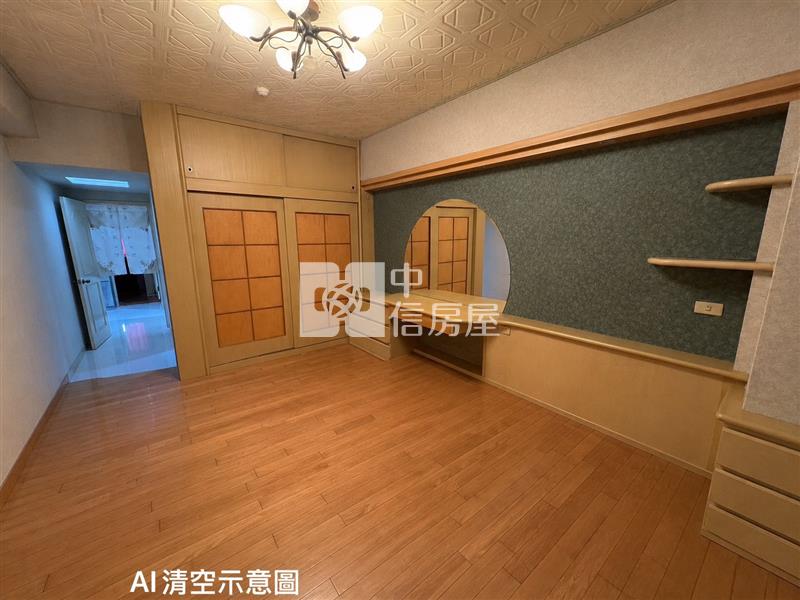 楓林小橋美5房+平面車位房屋室內格局與周邊環境