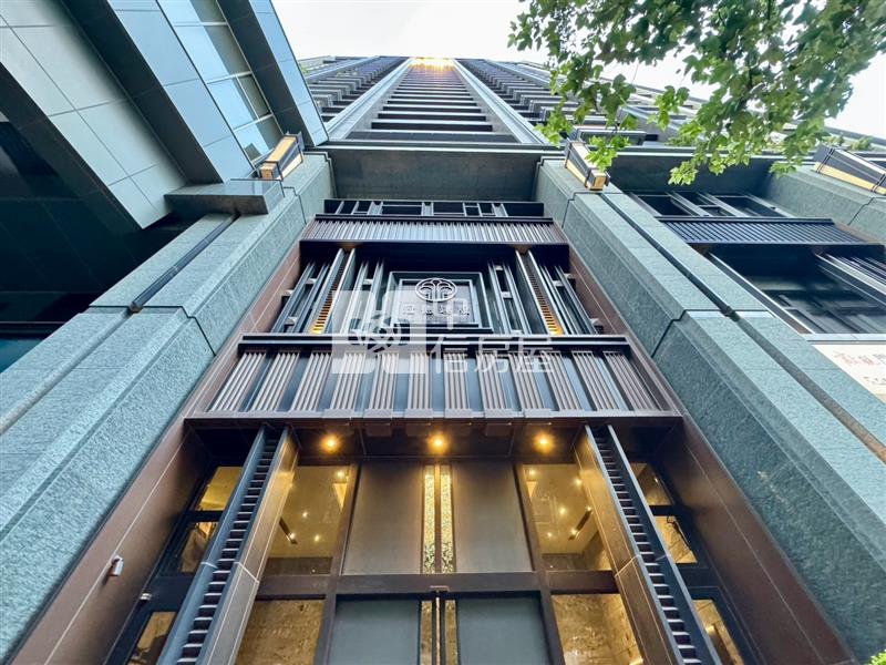 冠德文心綻兩房平車房屋室內格局與周邊環境