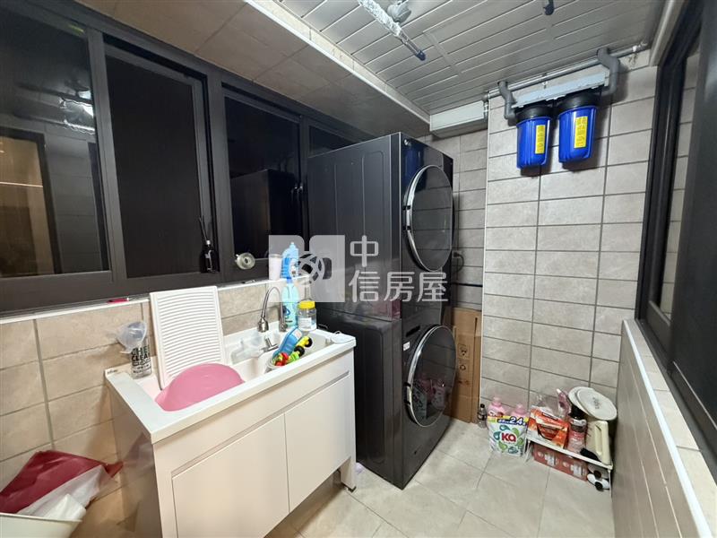 楊梅金溪特區阿麗拉精美3+1房車房屋室內格局與周邊環境