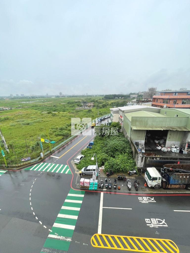 【新世紀】山仔頂電梯3房+平車房屋室內格局與周邊環境
