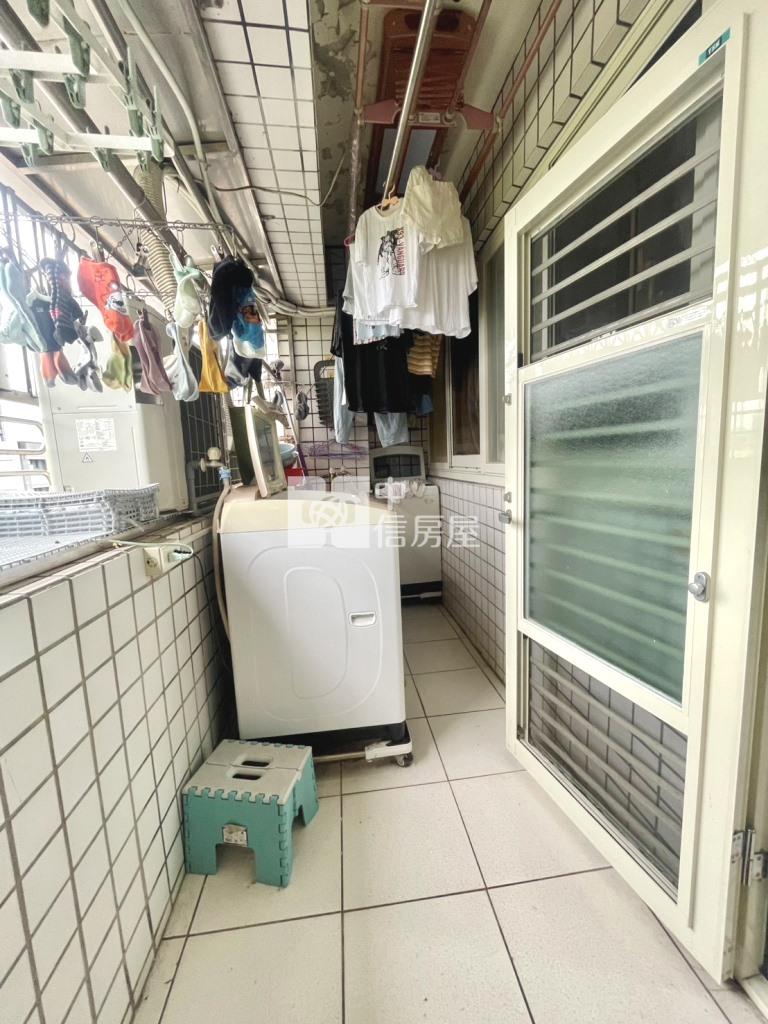 【新世紀】山仔頂電梯3房+平車房屋室內格局與周邊環境