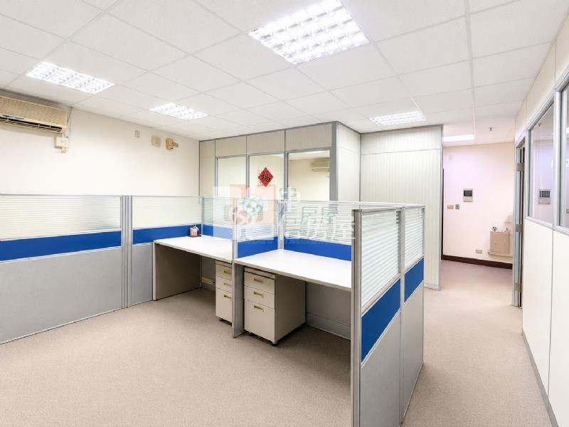 高鐵雙翼景觀辦公室房屋室內格局與周邊環境