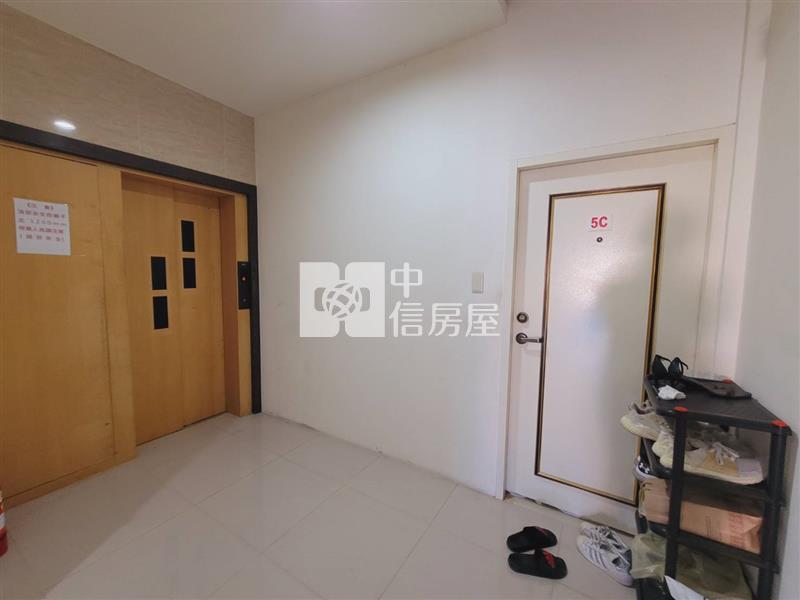 大園市區金店面+15間電梯套房房屋室內格局與周邊環境