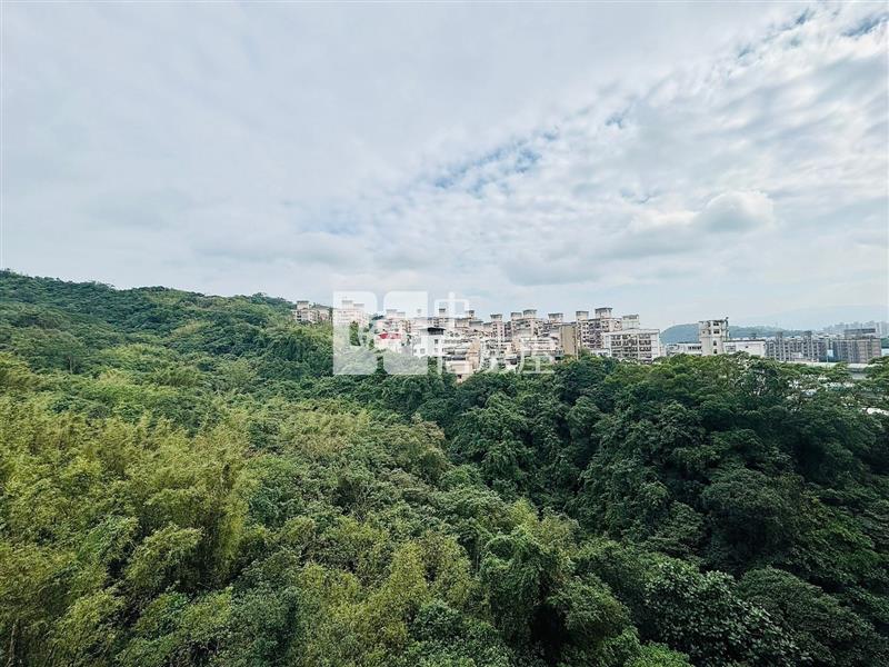 上堤景觀三房房屋室內格局與周邊環境