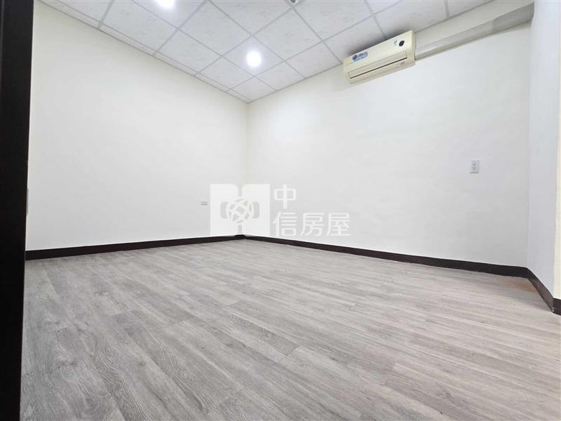 南勢重劃區旁整新美透天房屋室內格局與周邊環境