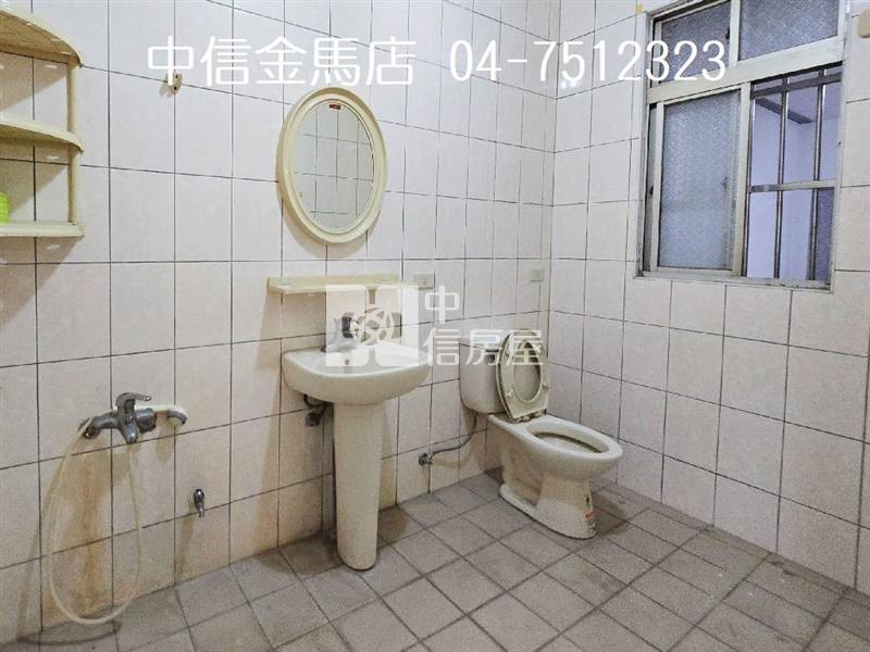東區互助一街透天房屋室內格局與周邊環境