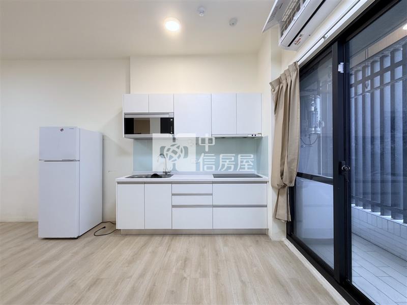 連建苒苒二房二衛平車房屋室內格局與周邊環境