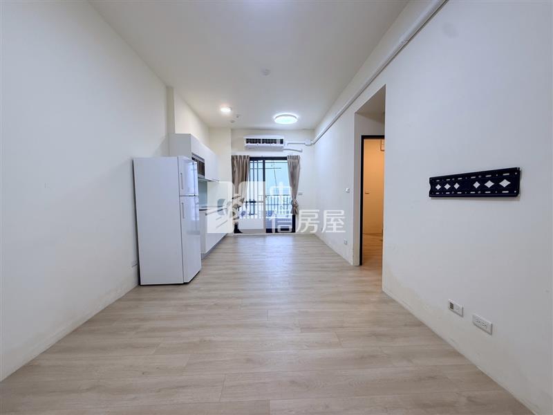 連建苒苒二房二衛平車房屋室內格局與周邊環境