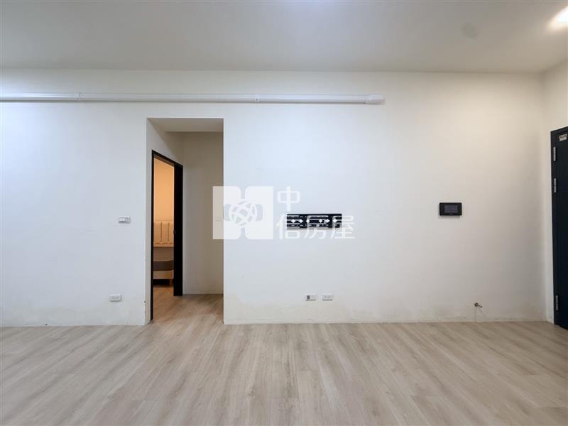 連建苒苒二房二衛平車房屋室內格局與周邊環境