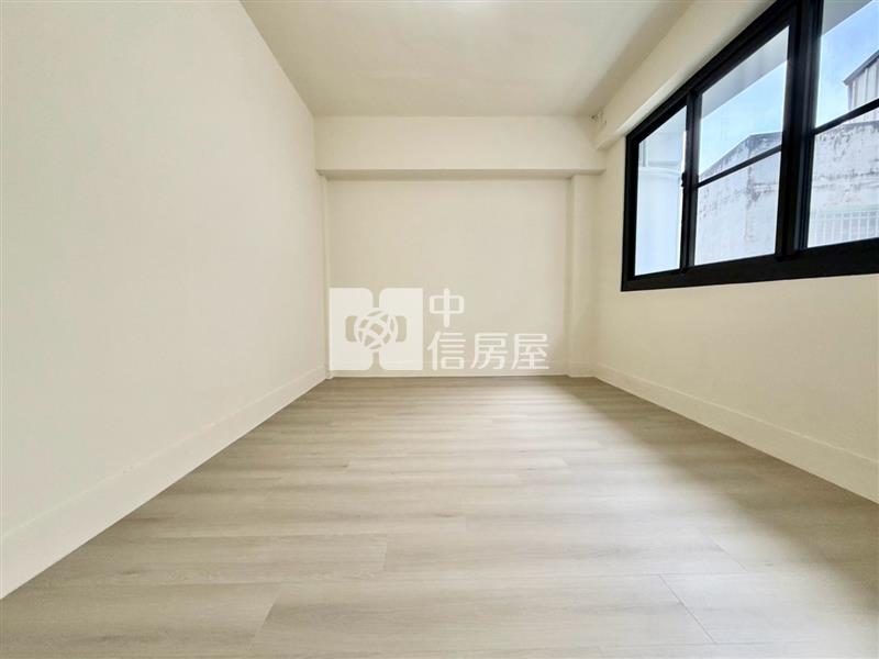 中醫商圈重新整理三房二樓美公寓房屋室內格局與周邊環境