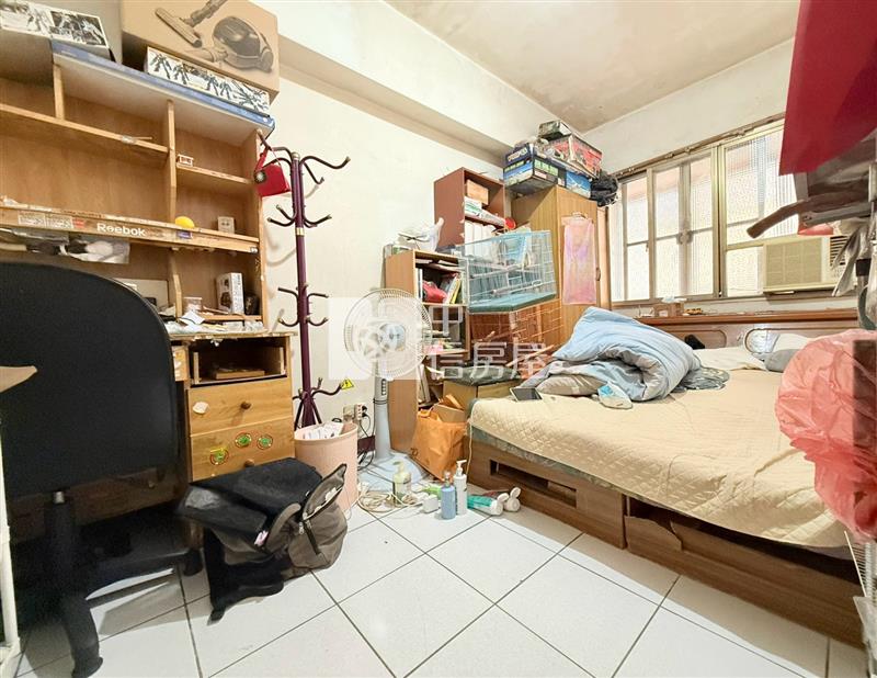 近長億商圈低總價電梯3房房屋室內格局與周邊環境