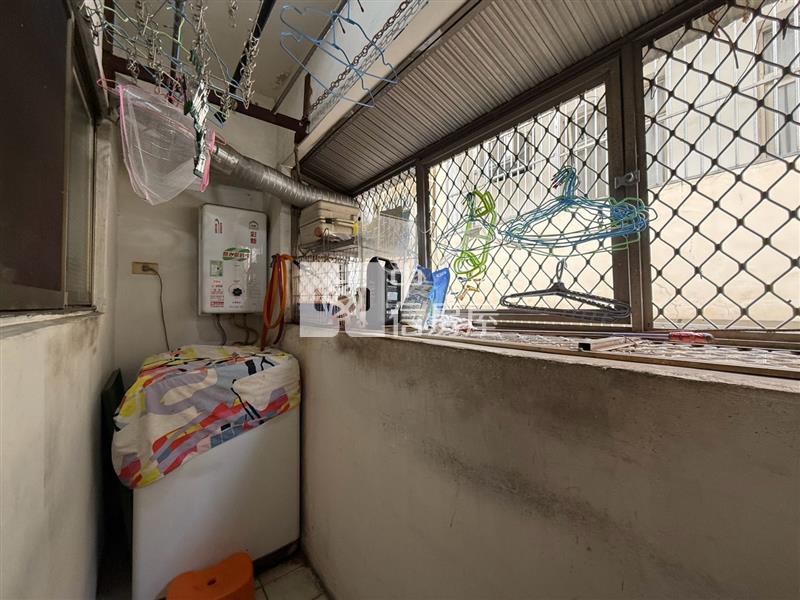 近長億商圈低總價電梯3房房屋室內格局與周邊環境