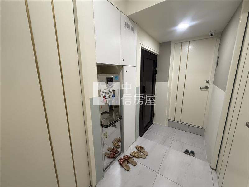 正五權路上近教育大學全新整理收租電梯四套房房屋室內格局與周邊環境