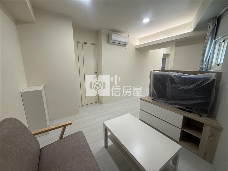正五權路上近教育大學全新整理收租電梯四套房房屋室內格局與周邊環境