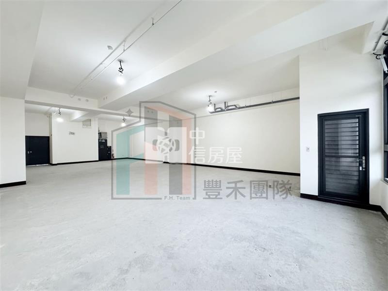 楊梅全新乙工廠辦高樓層整層房屋室內格局與周邊環境