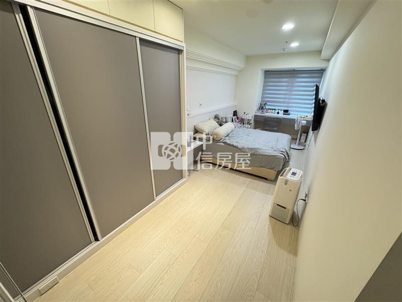 A18高鐵站前大2房+平車房屋室內格局與周邊環境