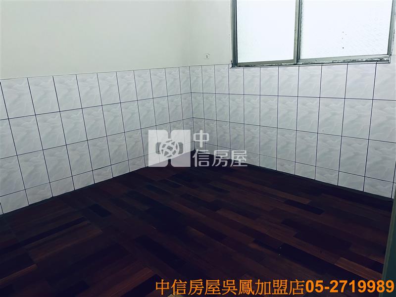 保安一路車庫美透天房屋室內格局與周邊環境