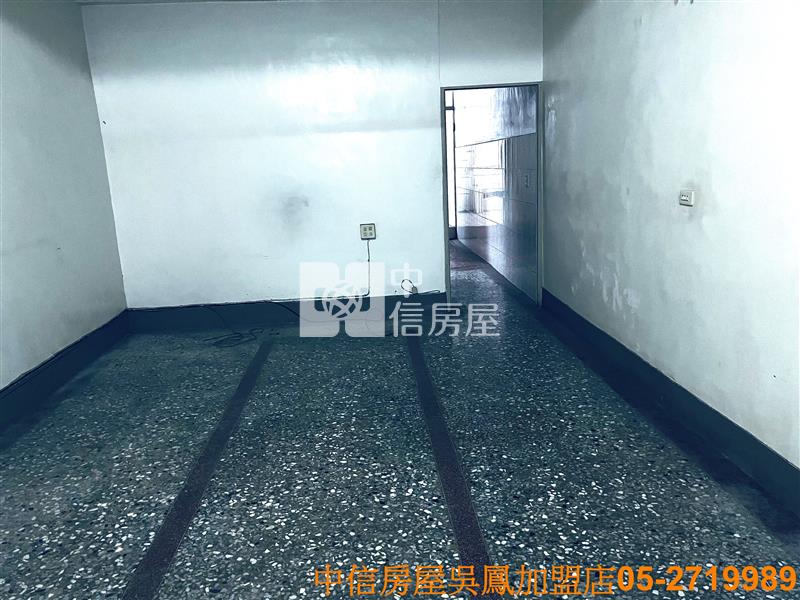 保安一路車庫美透天房屋室內格局與周邊環境