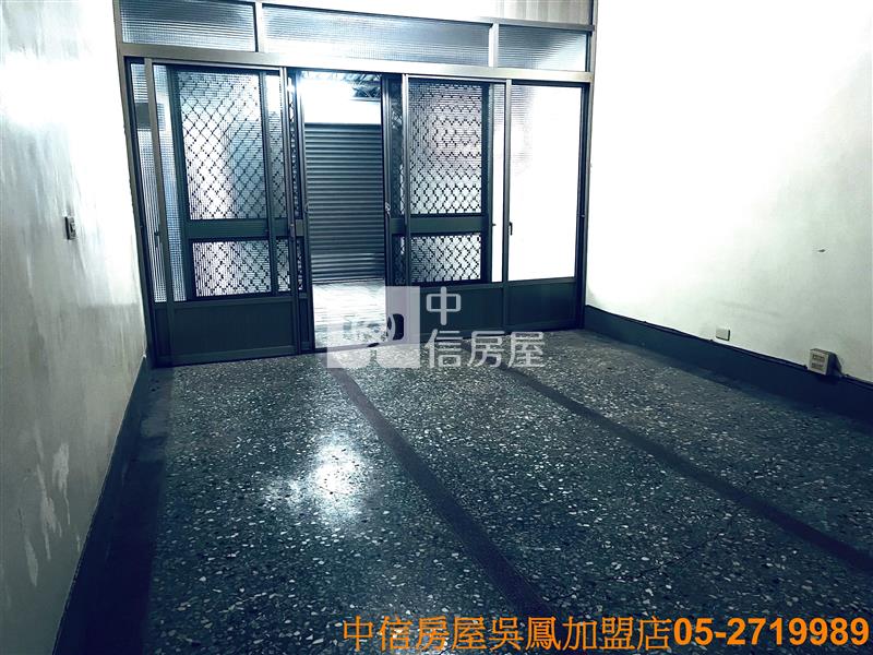 保安一路車庫美透天房屋室內格局與周邊環境