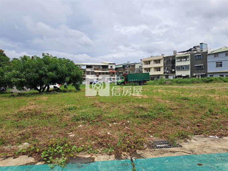 鄭仔寮大港段持分建地房屋室內格局與周邊環境