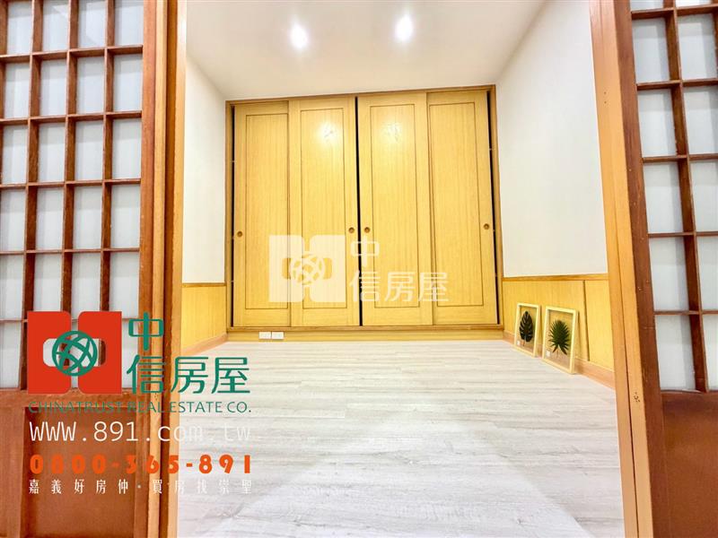 民雄福樂國小旁精美車庫別墅房屋室內格局與周邊環境