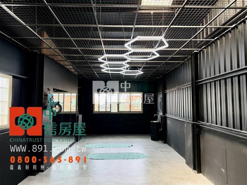 民雄福樂國小旁精美車庫別墅房屋室內格局與周邊環境
