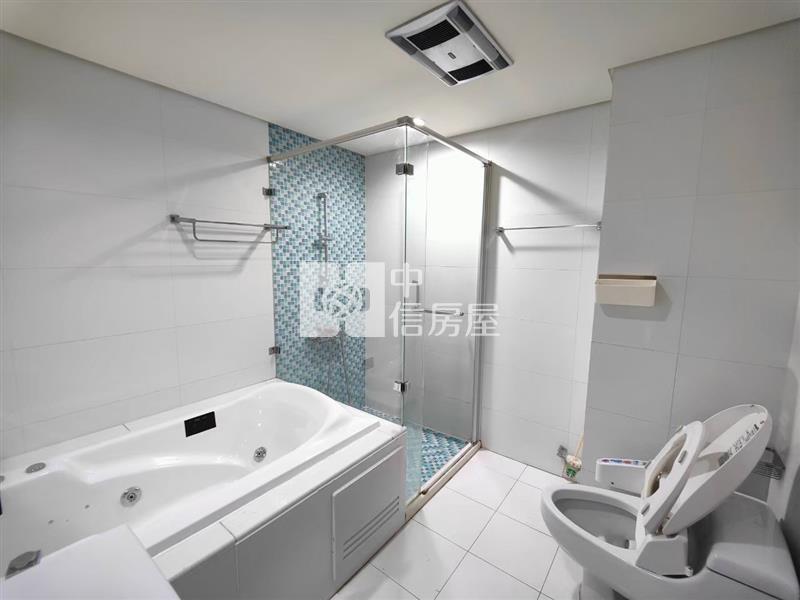 鉑金House房屋室內格局與周邊環境