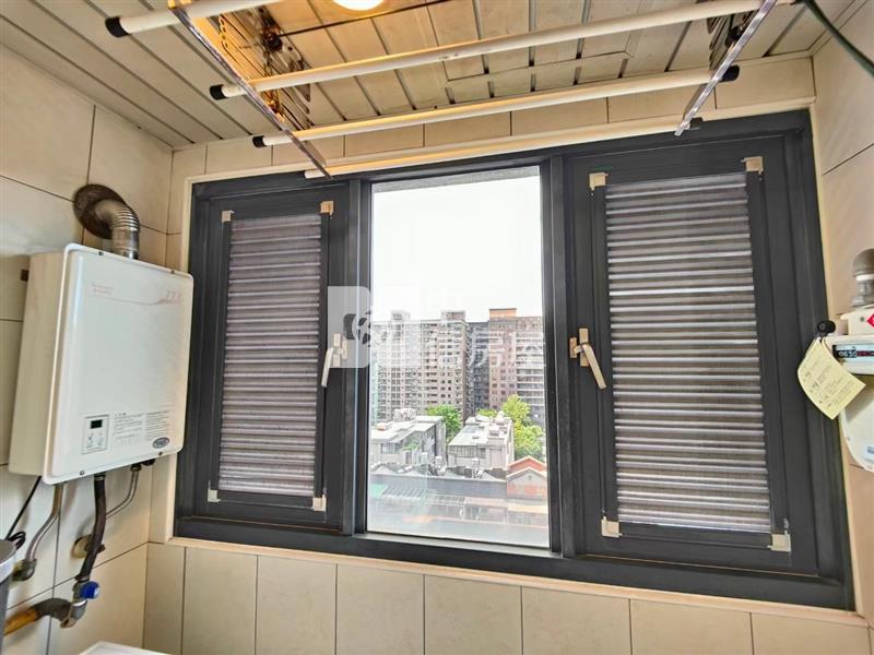 鉑金House房屋室內格局與周邊環境