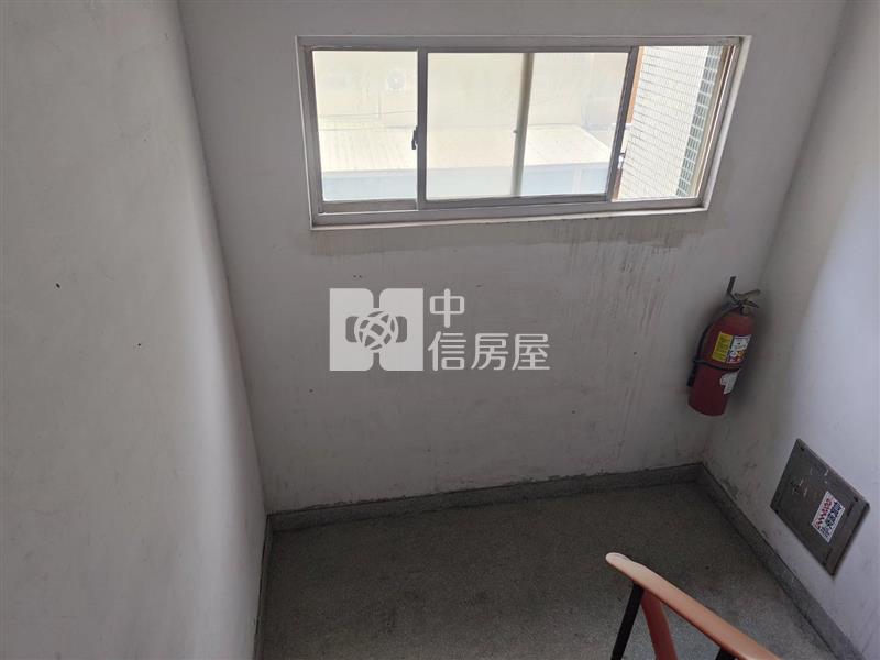 近梧棲漁港低總價成家兩房公寓房屋室內格局與周邊環境