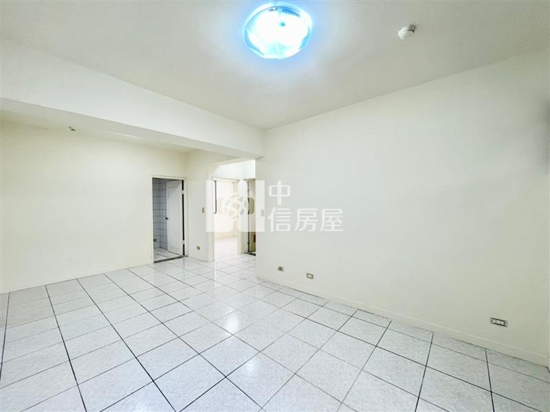 星洲房屋室內格局與周邊環境
