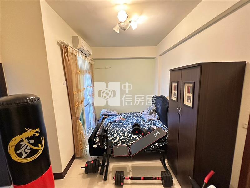 台開星巴克旁邊間別墅(工業宅)(A14)房屋室內格局與周邊環境